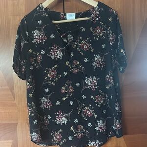 Hi-Low Black Floral Women's Top